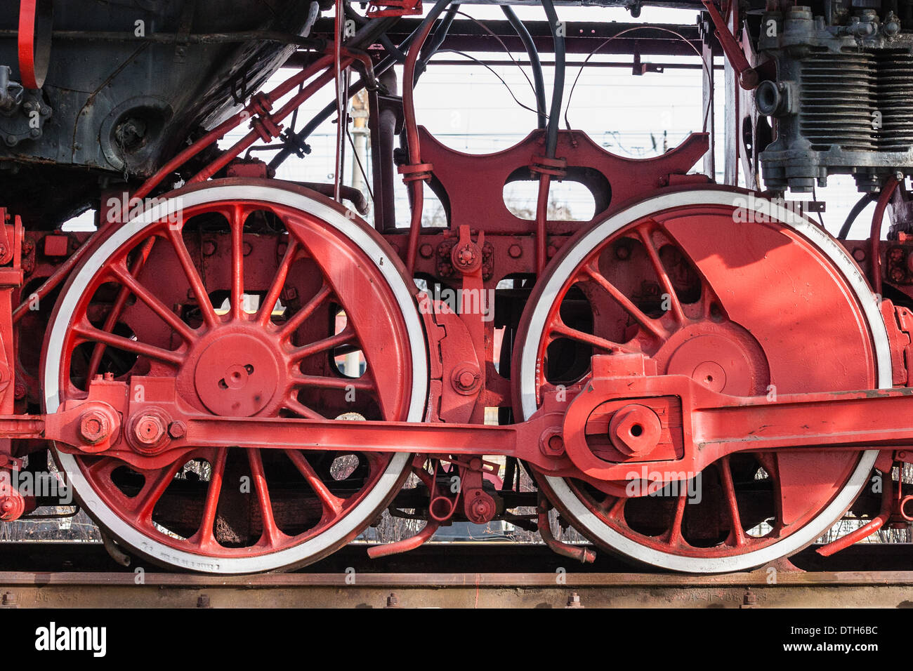 red-train-wheels-from-old-steam-train-DTH6BC.jpg