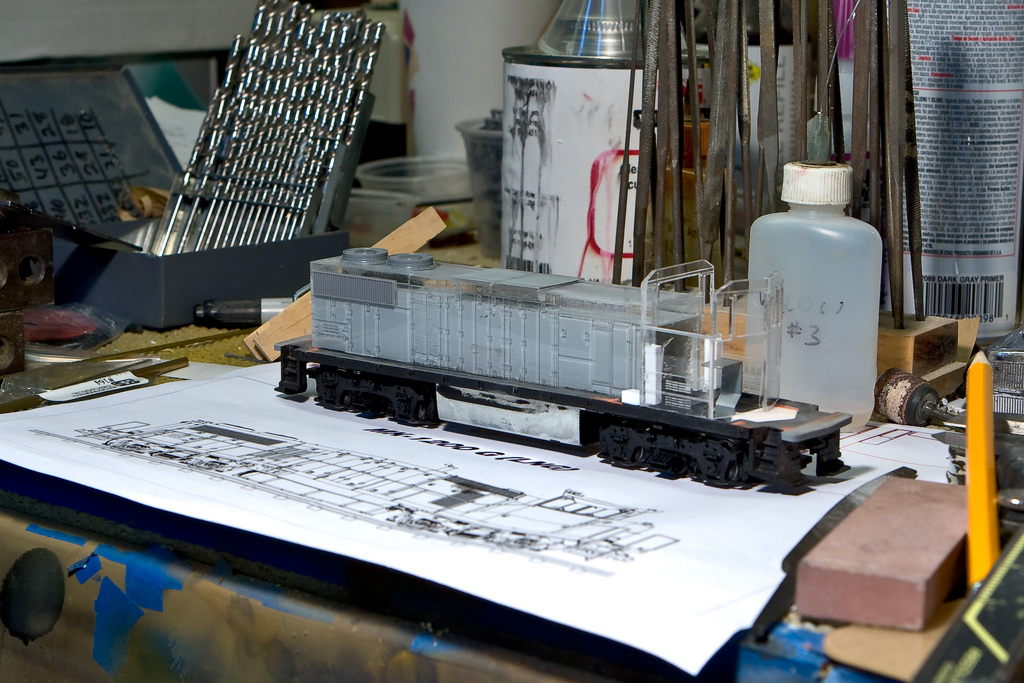 Scratchbuilding HO Scale MK-1200G (LNG) Switcher - UP1298