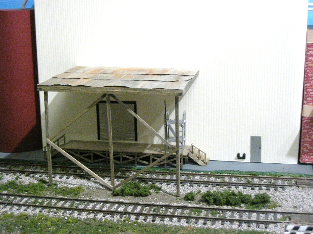 Scratchbuilt Platform and Tank Car Unloading Ramp