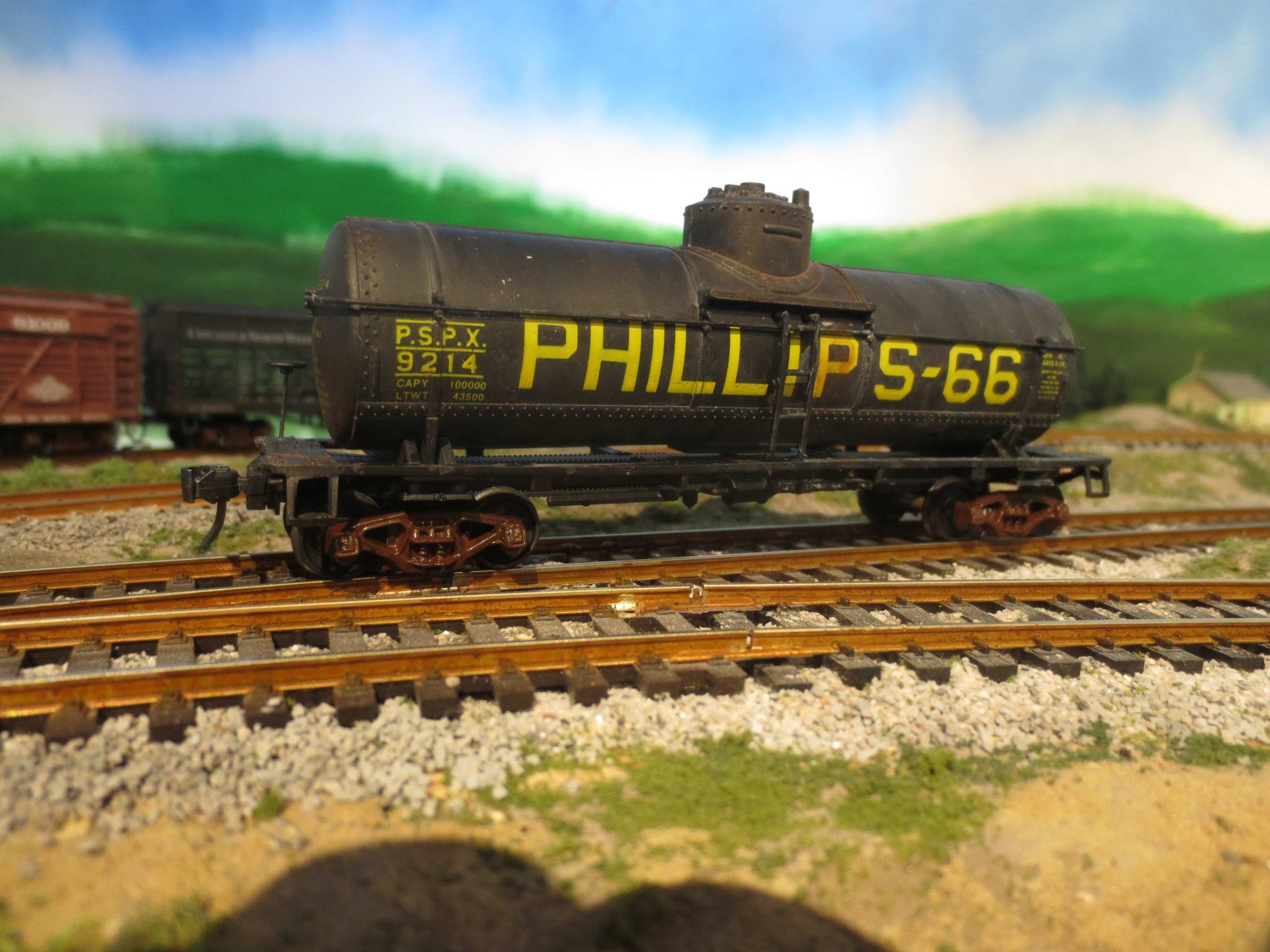 tank car.jpg