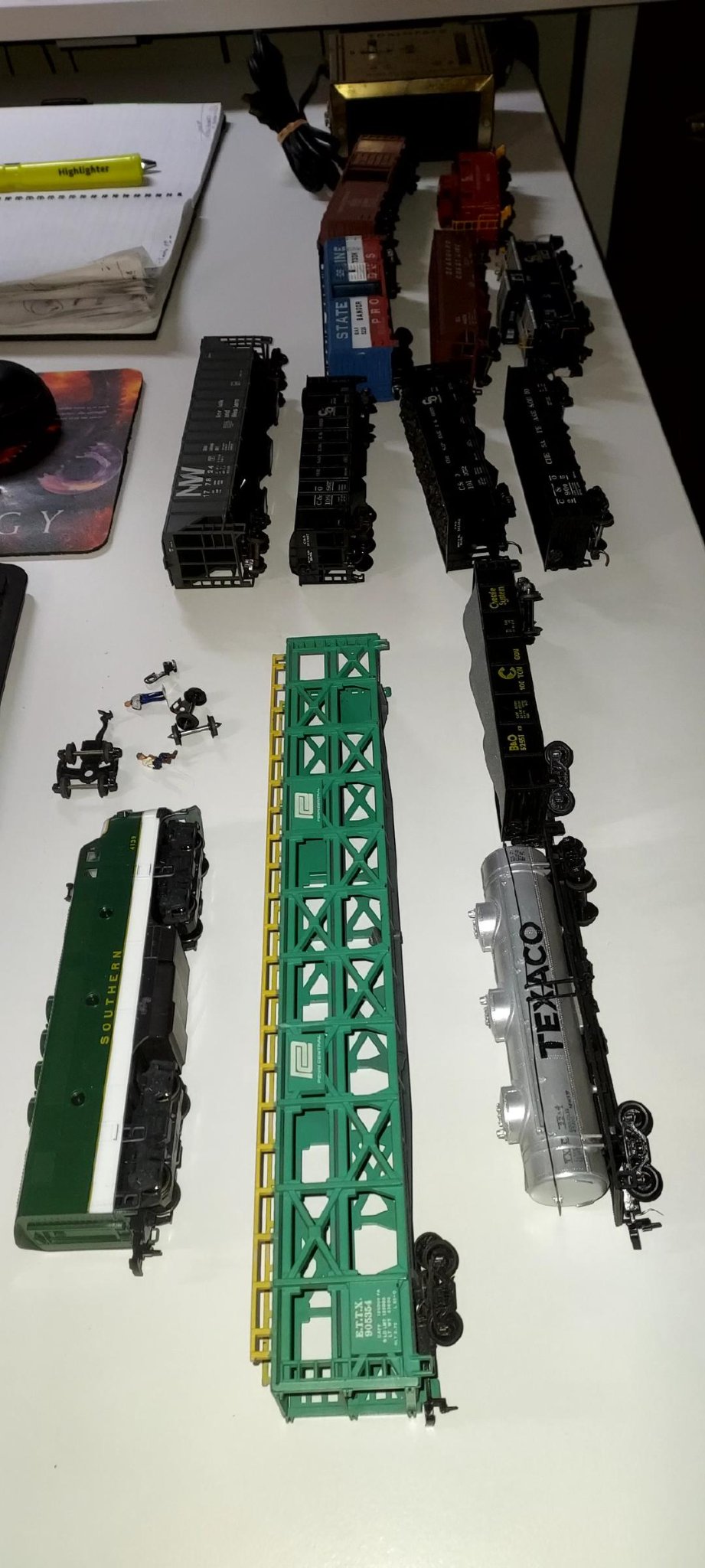 trains3.jpg