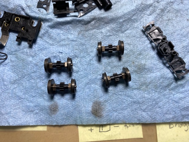 WHEELS ASSEMBLED.jpg