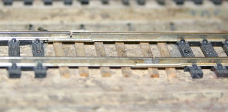 trackjoint2.JPG