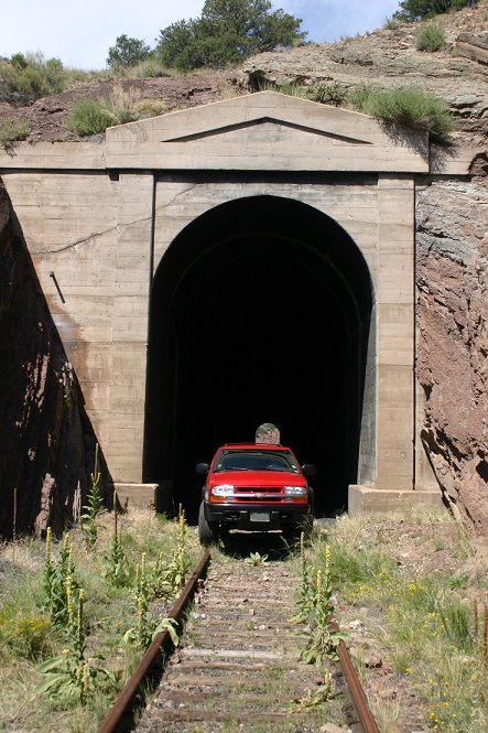 blazerintunnelsmall2.jpg