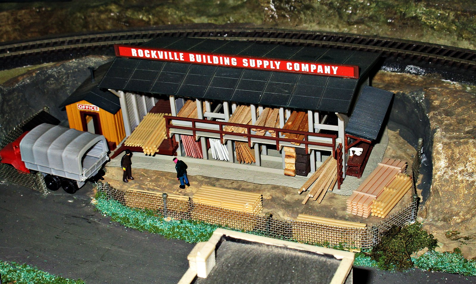 30508344292_60ec234fe0_h.jpg