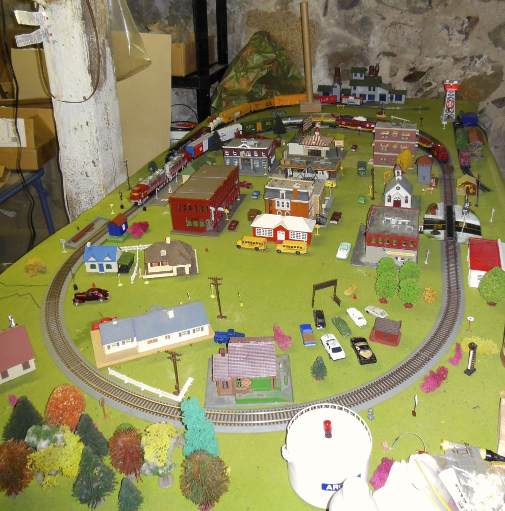 ho scale model train stores in my area