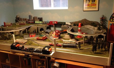 SCARM_Lionel_5x10ft_Fastrack_Layout_O-gauge_201-460.jpg